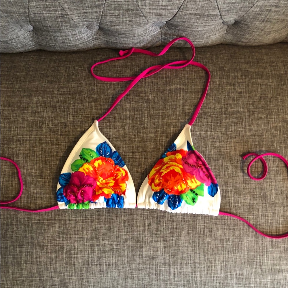 Bikini top
